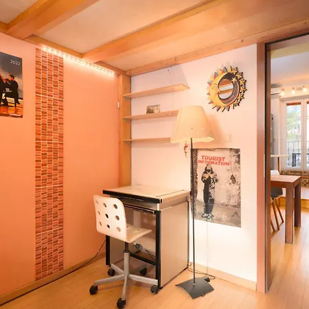 Urban View With Free Parking Appartement *